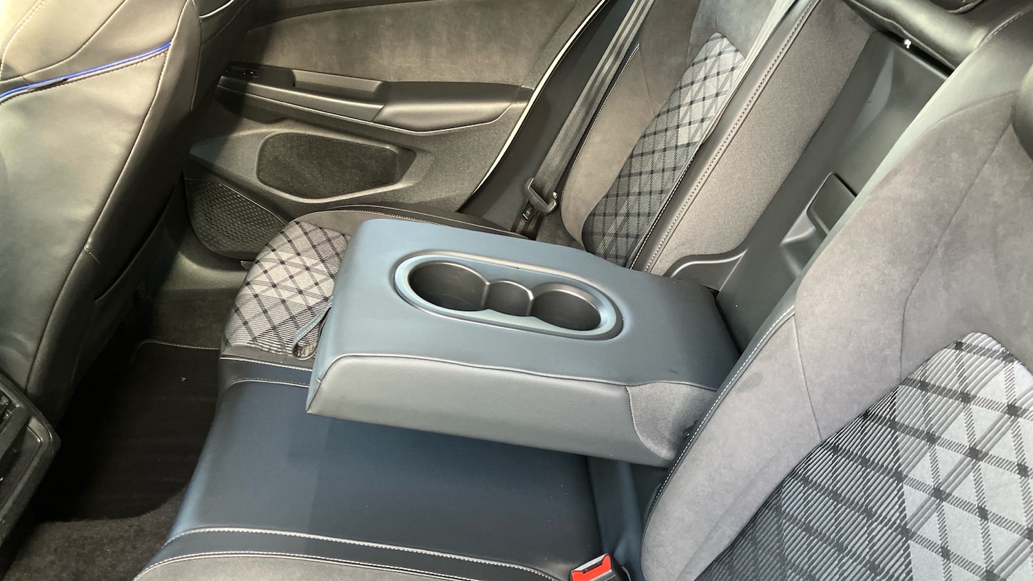 Used Volkswagen Golf 2024 for sale - 76384881: Photo 42