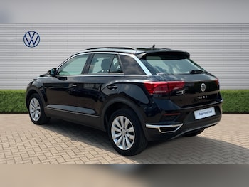 Used Volkswagen T-Roc 2020 for sale - 79098036: Photo
