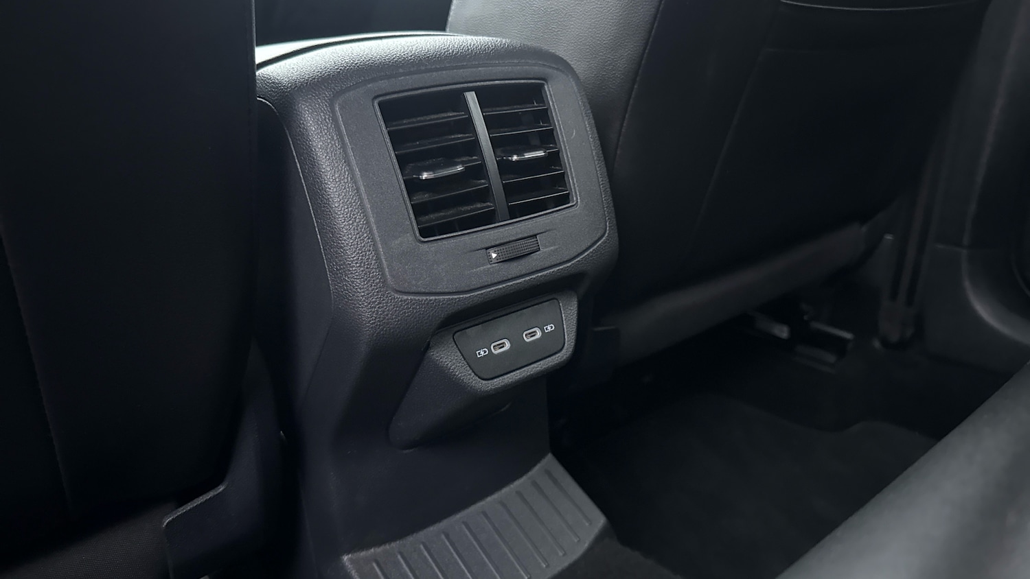 Used Volkswagen T-Roc 2022 for sale - 77271262: Photo 45