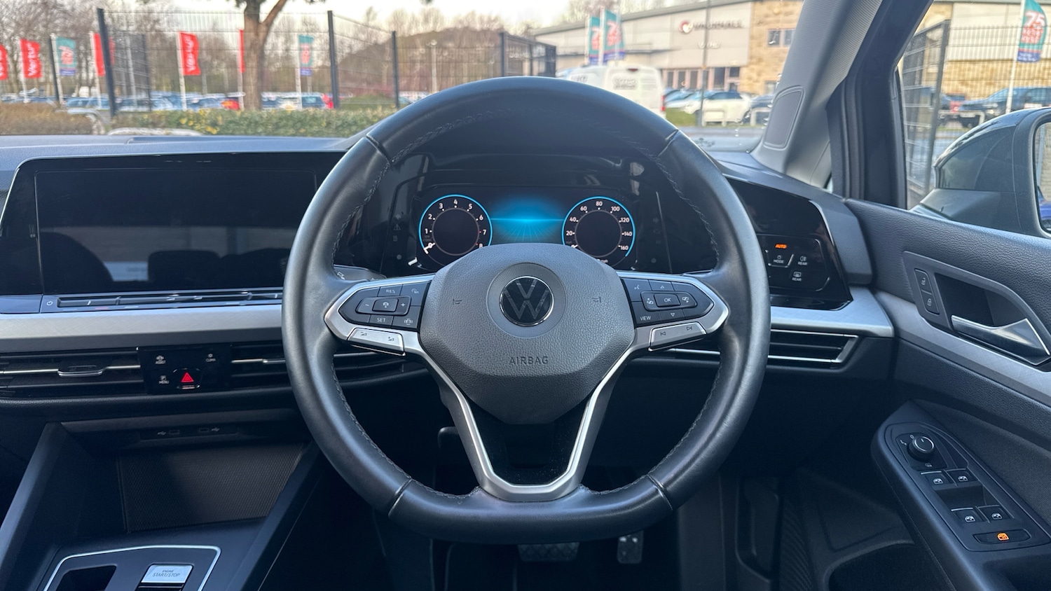 Used Volkswagen Golf 2020 for sale - 77196377: Photo 10