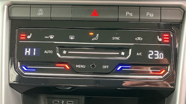 Used Volkswagen T-Roc 2022 for sale - 76219079: Photo 33