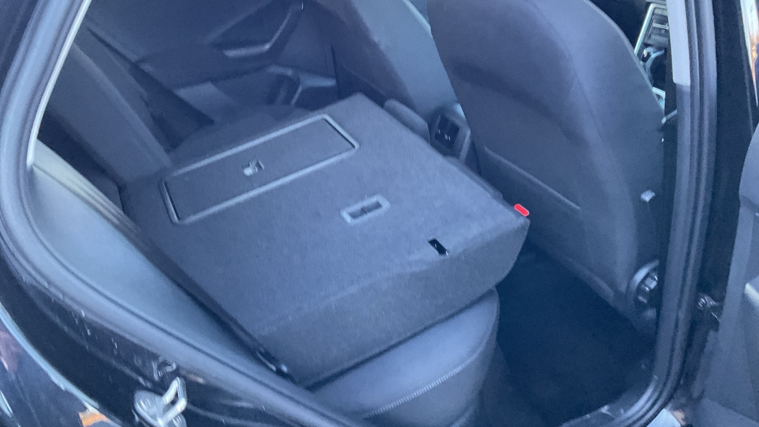 Used Volkswagen T-Roc 2025 for sale - 77247249: Photo 23