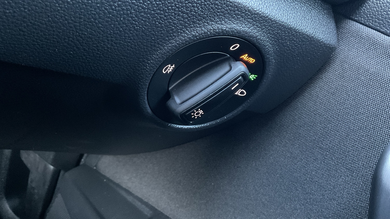 Used Volkswagen T-Roc 2025 for sale - 77247249: Photo 30