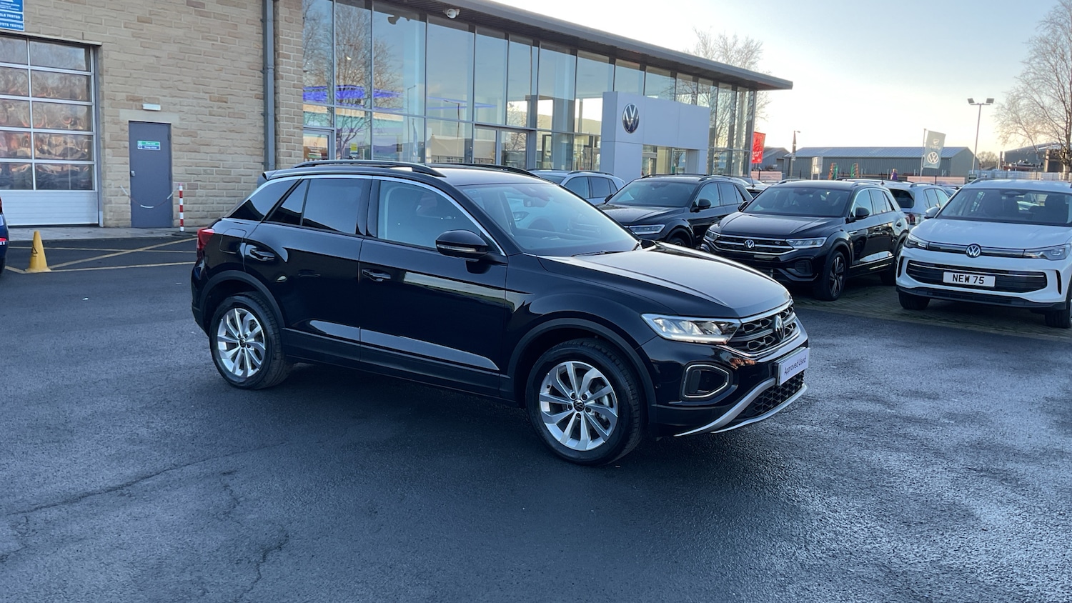 Used Volkswagen T-Roc 2025 for sale - 77247249: Photo 45