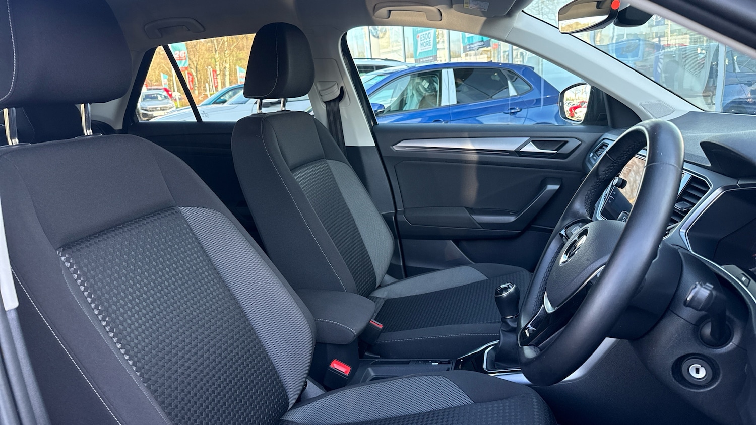 Used Volkswagen T-Roc 2022 for sale - 77946959: Photo 15