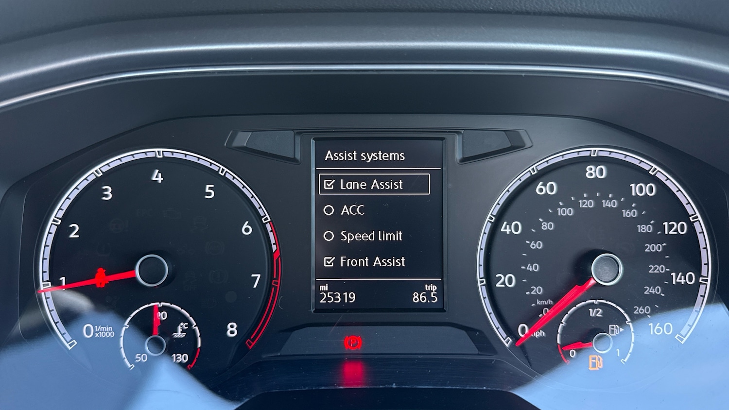 Used Volkswagen T-Roc 2022 for sale - 77946959: Photo 40