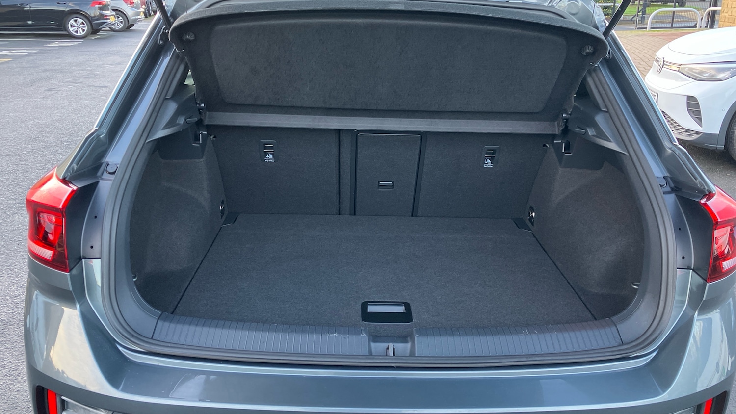 Used Volkswagen T-Roc 2022 for sale - 76971084: Photo 20