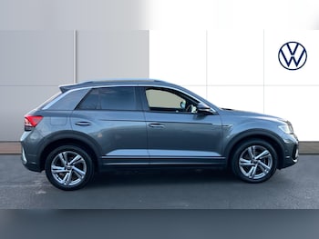 Used Volkswagen T-Roc 2022 for sale - 76971084: Photo