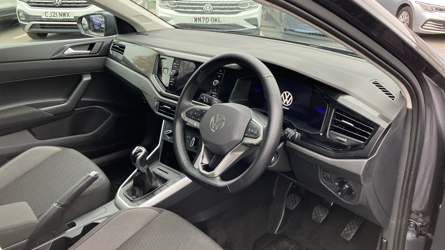 Used Volkswagen Polo 2024 for sale - 76393405: Photo 6