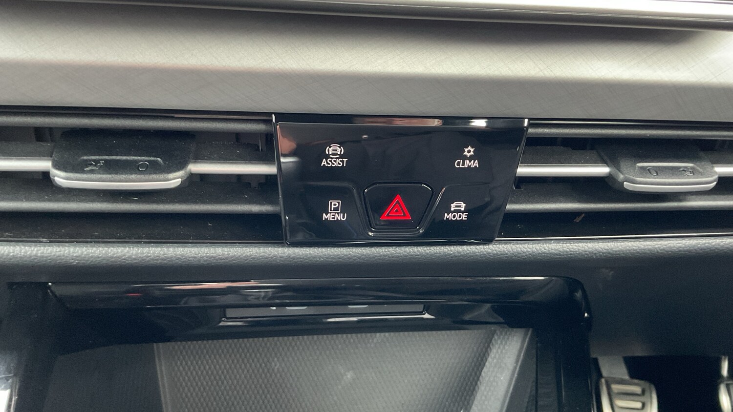 Used Volkswagen Golf 2024 for sale - 78081619: Photo 13