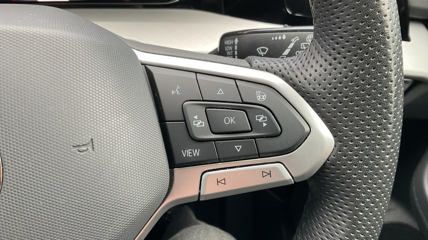 Used Volkswagen Golf 2024 for sale - 78081619: Photo 18