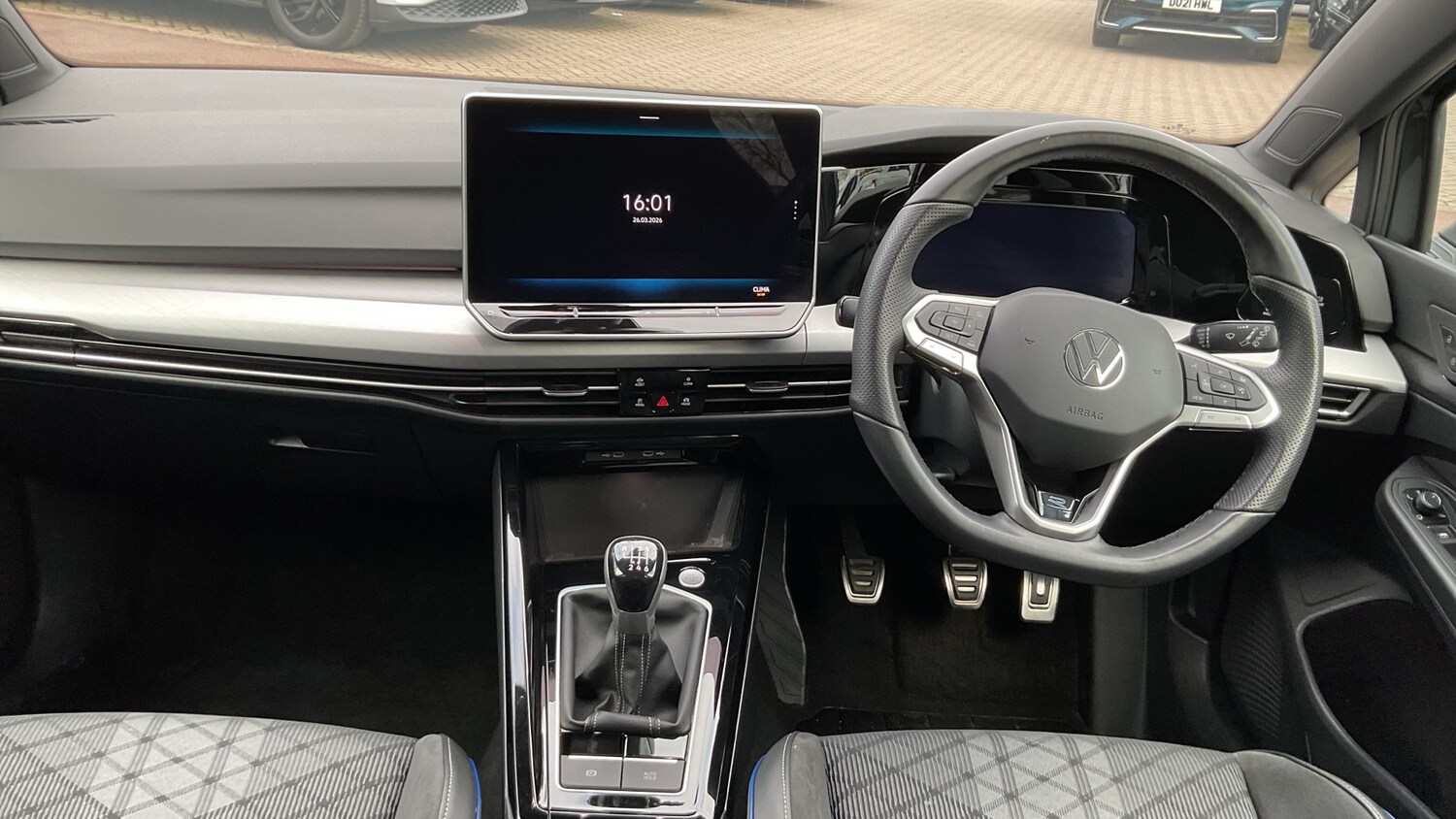 Used Volkswagen Golf 2024 for sale - 78081619: Photo 9