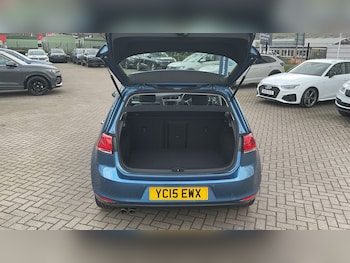 Used Volkswagen Golf 2015 for sale - 77829919: Photo