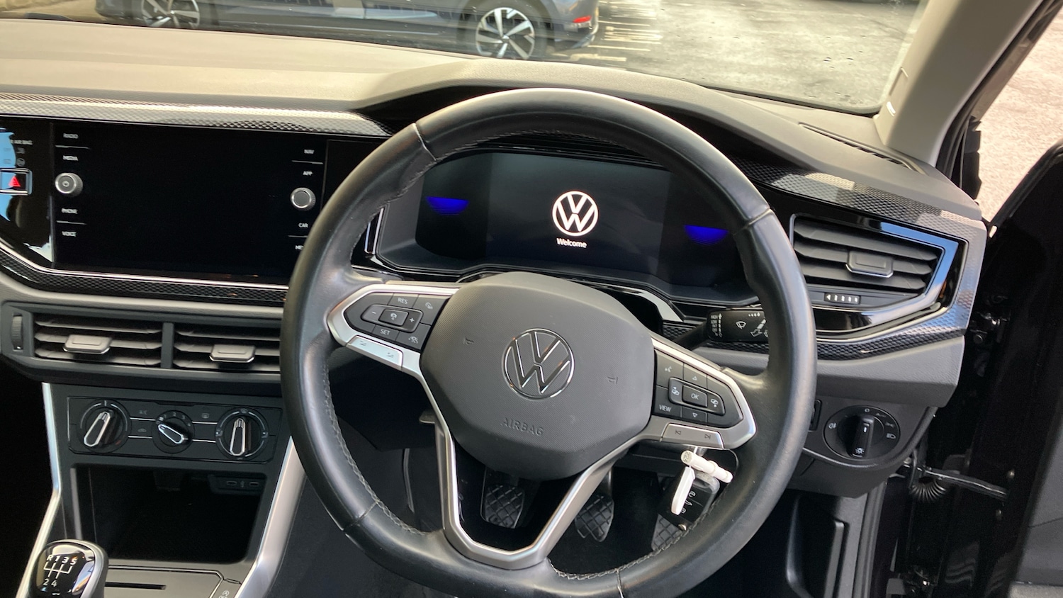 Used Volkswagen Polo 2023 for sale - 76684763: Photo 10