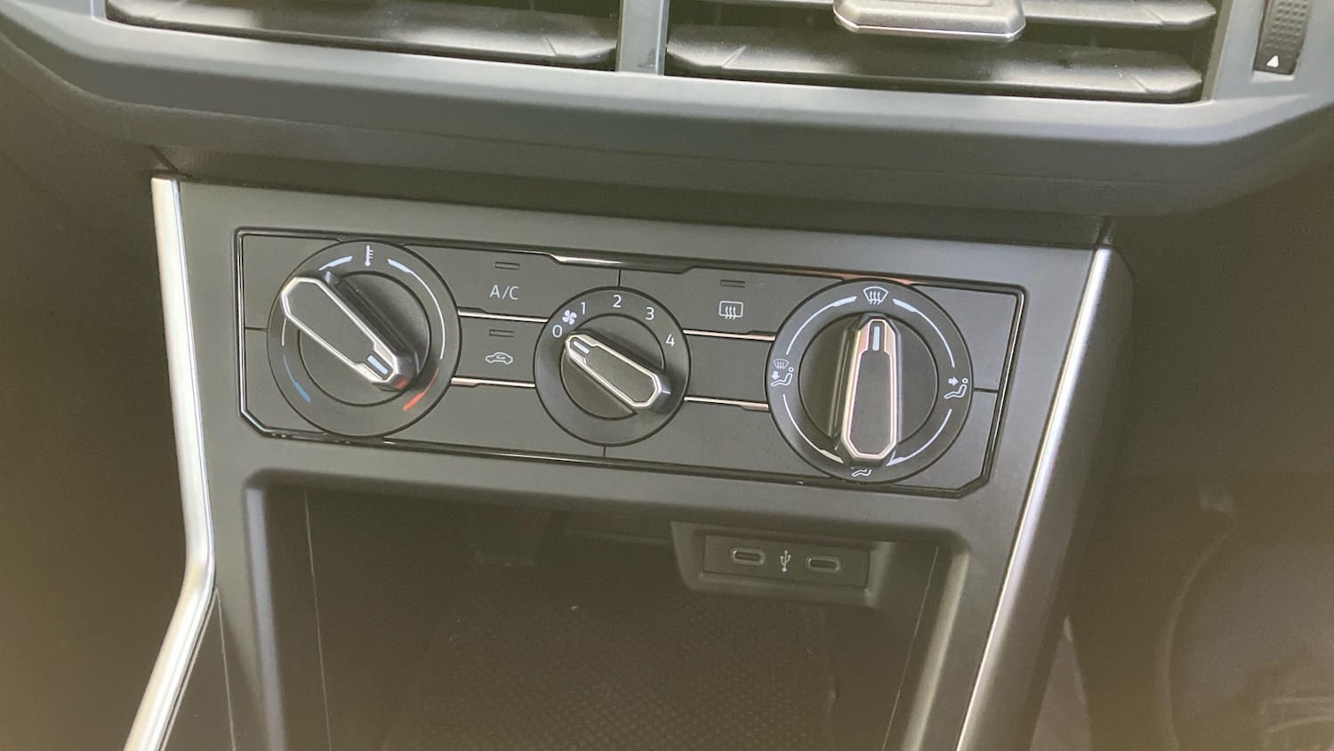 Used Volkswagen Polo 2023 for sale - 76684763: Photo 13