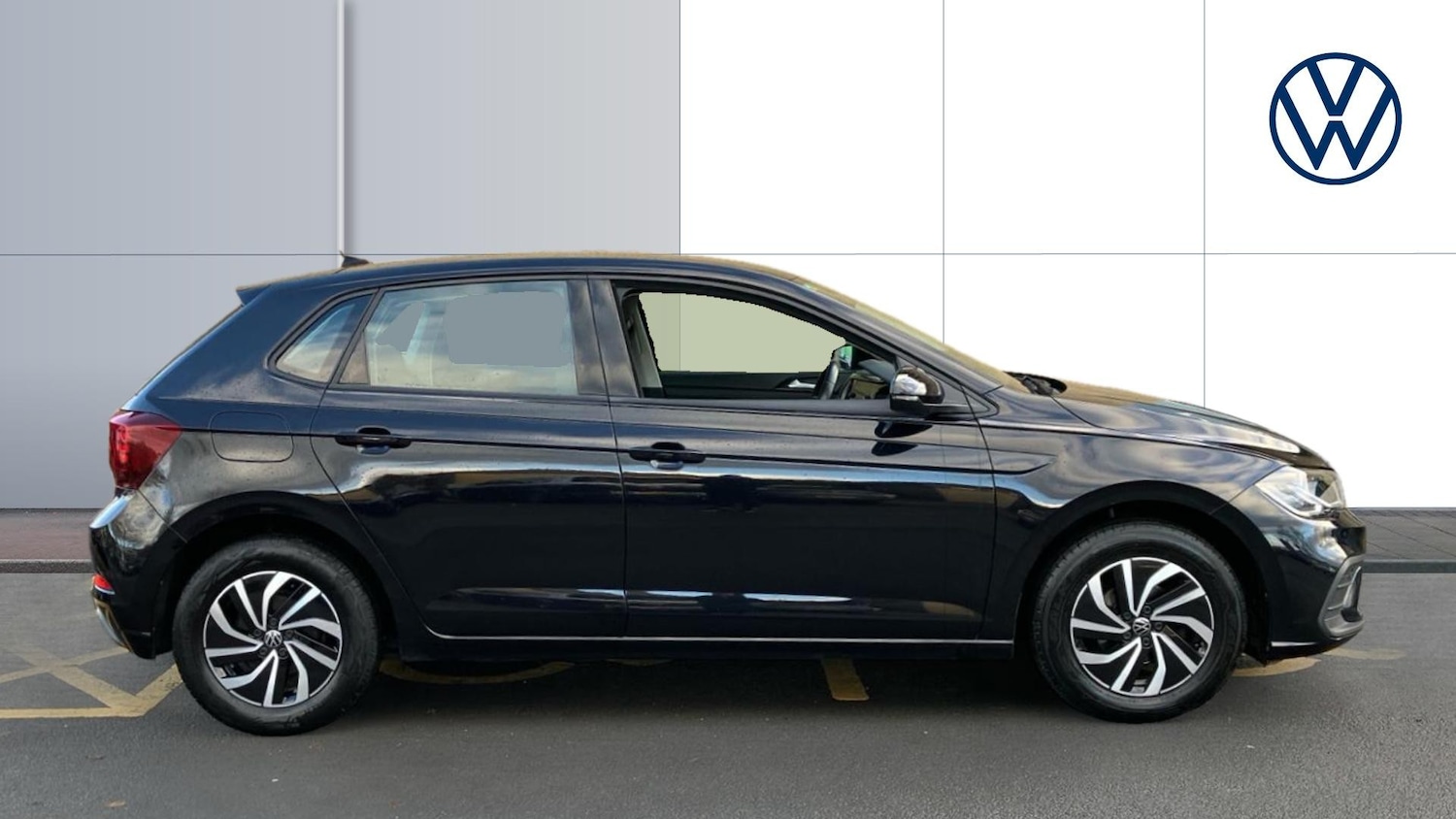 Used Volkswagen Polo 2023 for sale - 76684763: Photo 4