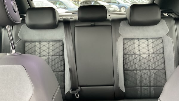 Used Volkswagen T-Roc 2025 for sale - 76063687: Photo 16