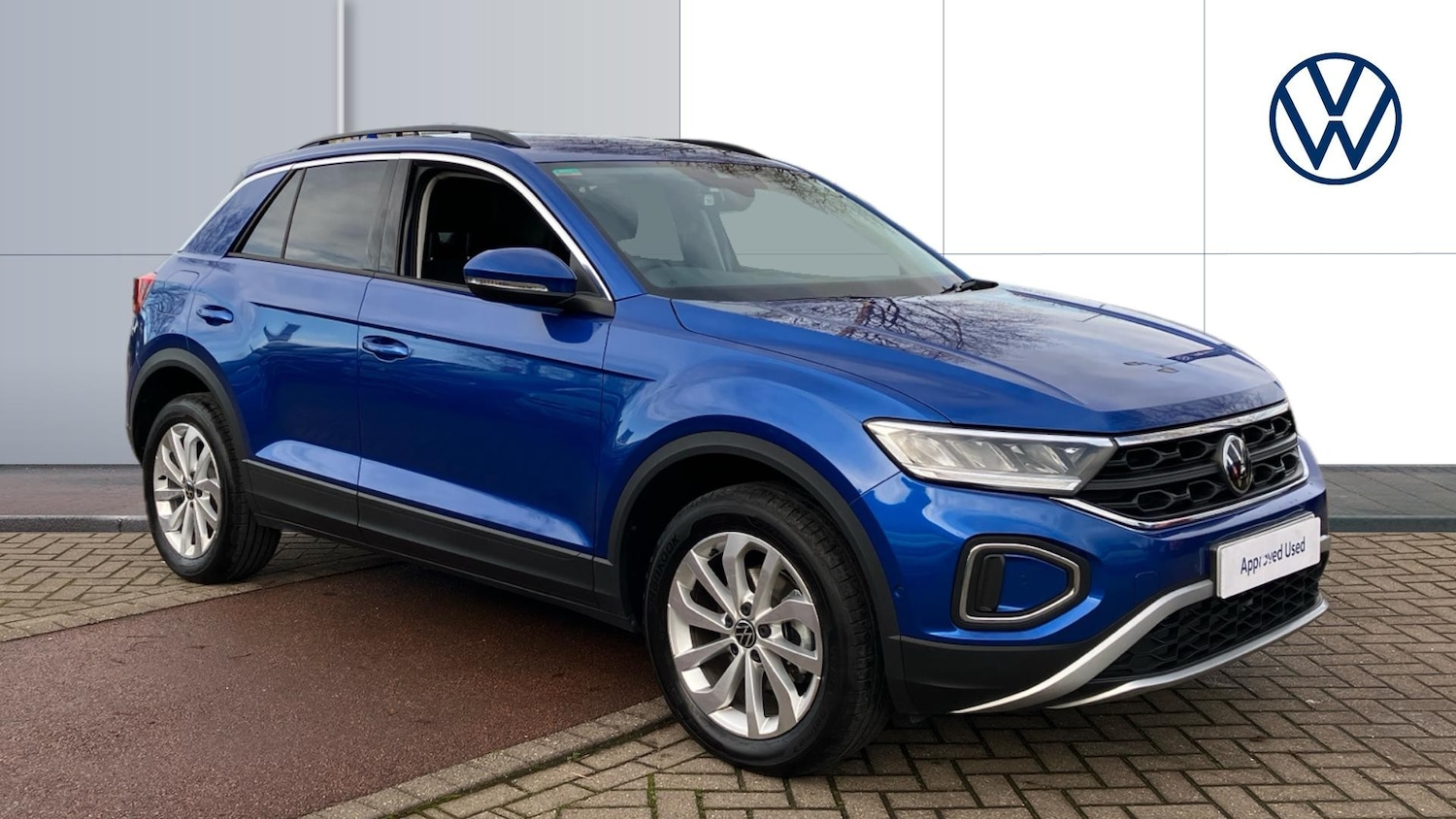 Used Volkswagen T-Roc 2025 for sale - 76830523: Photo 1