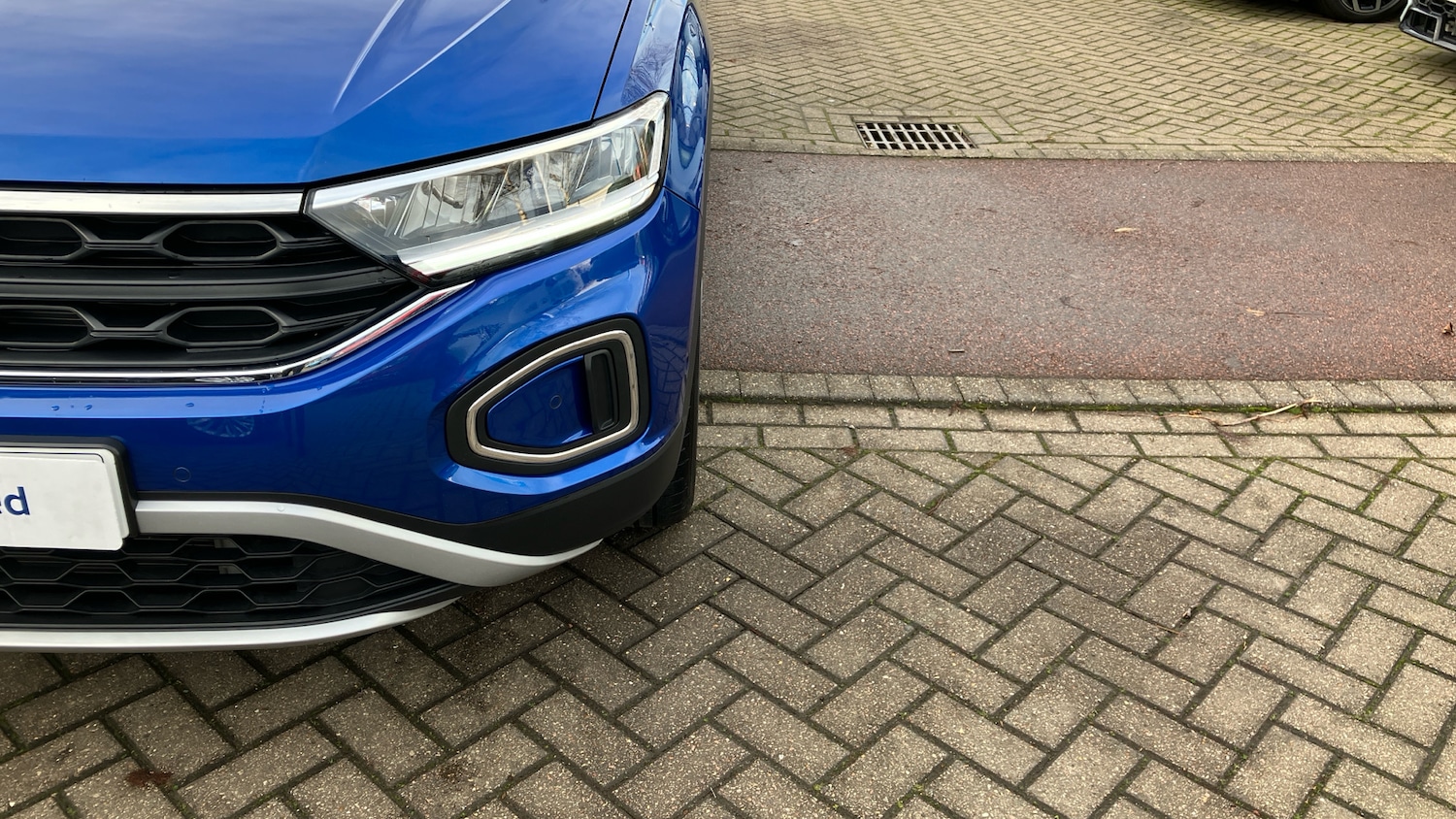 Used Volkswagen T-Roc 2025 for sale - 76830523: Photo 35