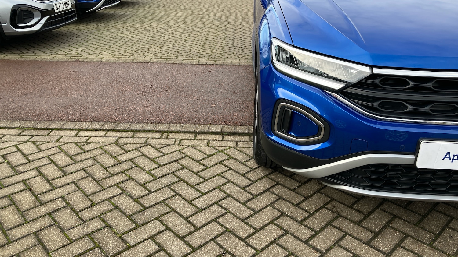 Used Volkswagen T-Roc 2025 for sale - 76830523: Photo 36