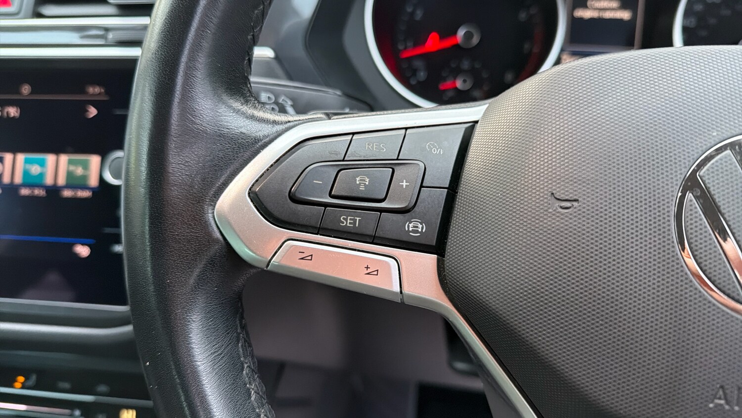 Used Volkswagen Tiguan 2021 for sale - 77988927: Photo 17