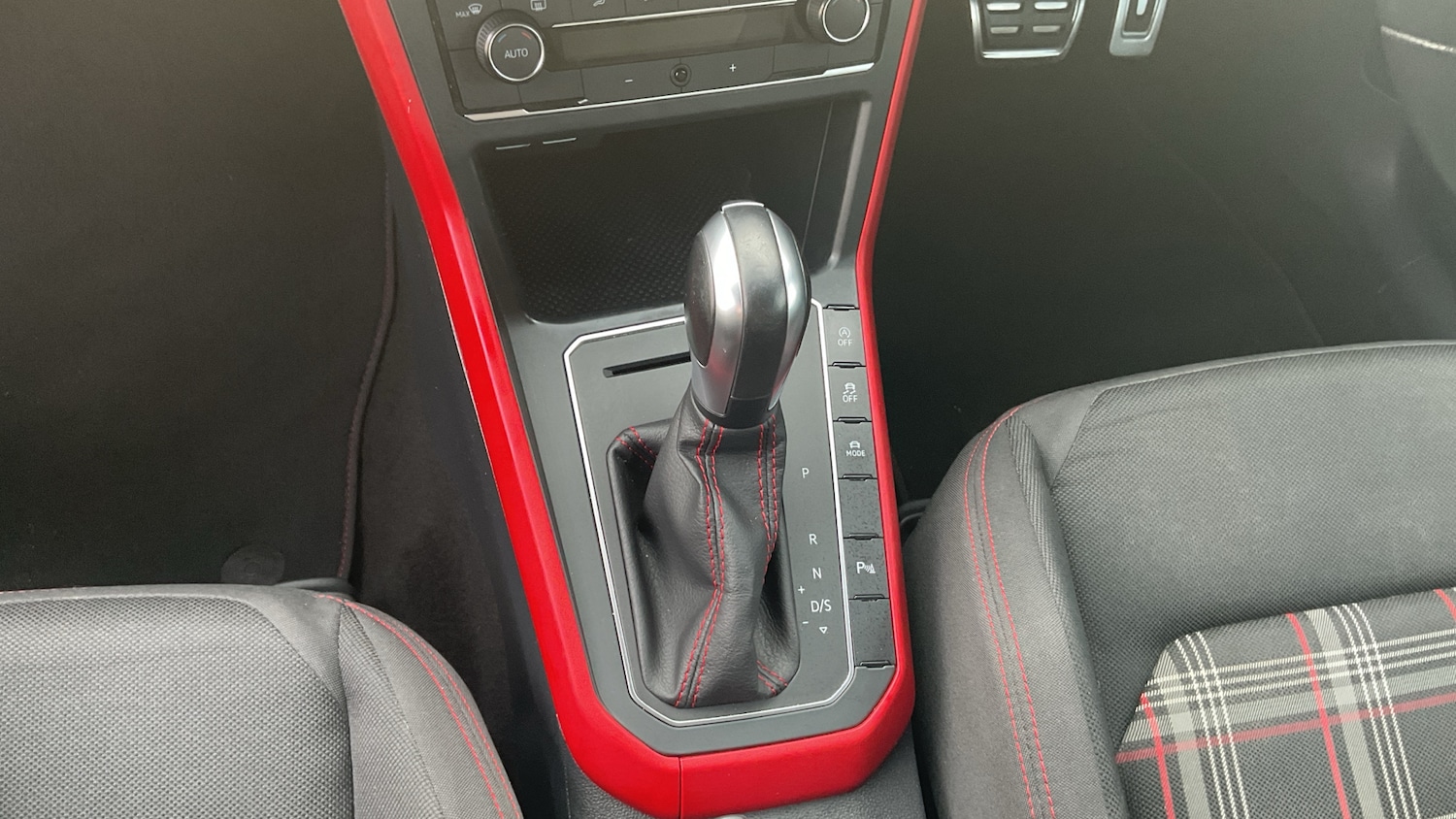 Used Volkswagen Polo 2019 for sale - 77589700: Photo 14