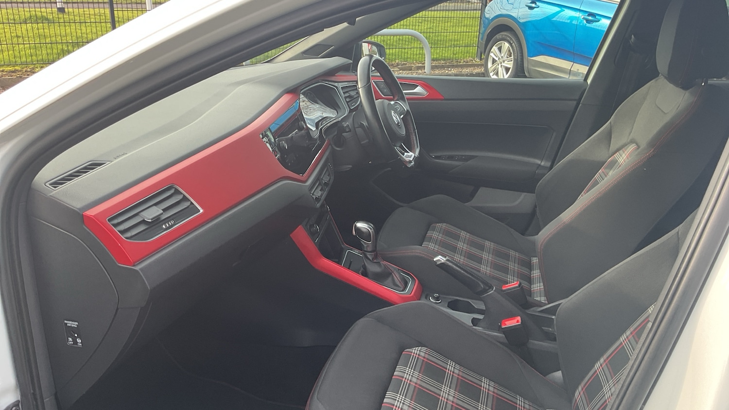 Used Volkswagen Polo 2019 for sale - 77589700: Photo 2