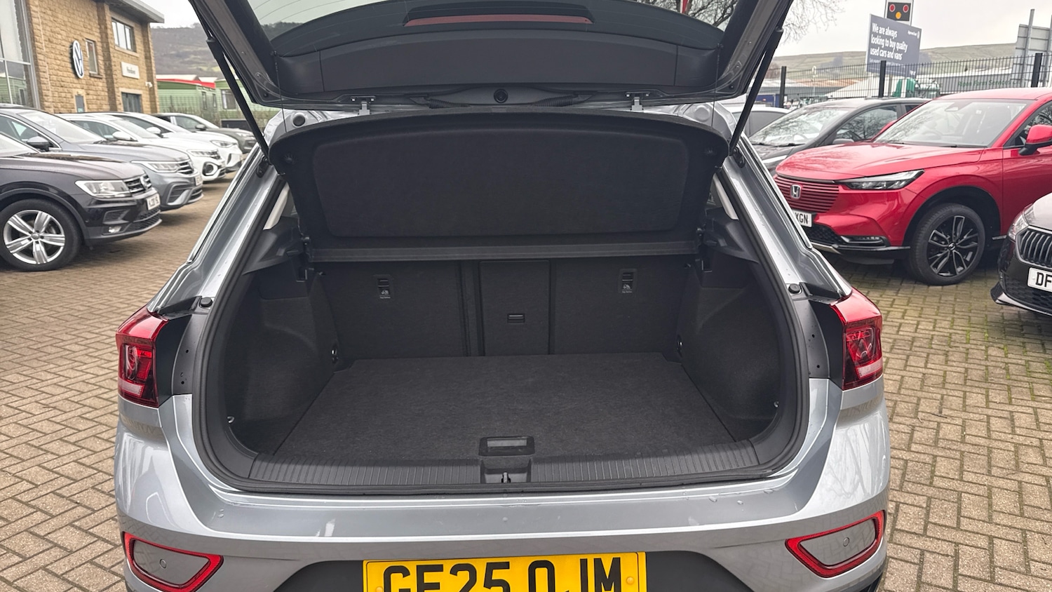 Used Volkswagen T-Roc 2025 for sale - 77208829: Photo 20