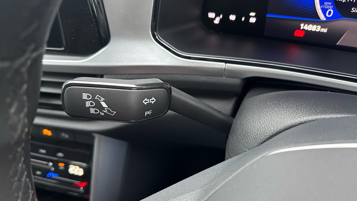 Used Volkswagen T-Roc 2025 for sale - 77208829: Photo 27