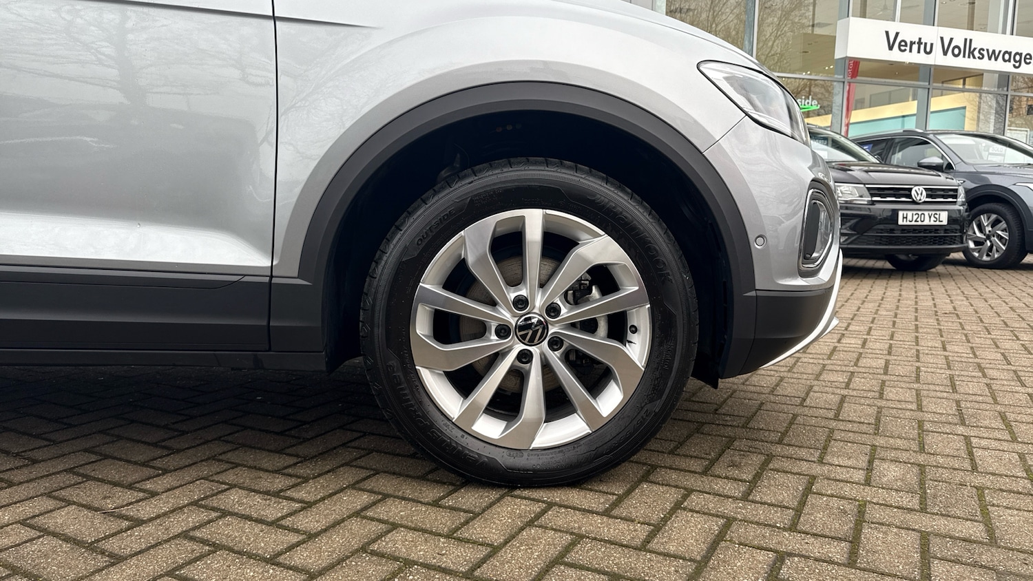 Used Volkswagen T-Roc 2025 for sale - 77208829: Photo 5