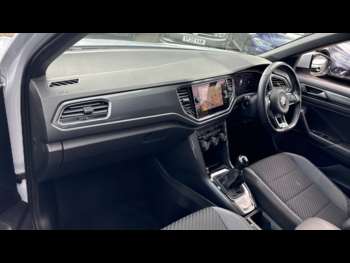 Used Volkswagen T-Roc 2022 for sale - 75016138: Photo