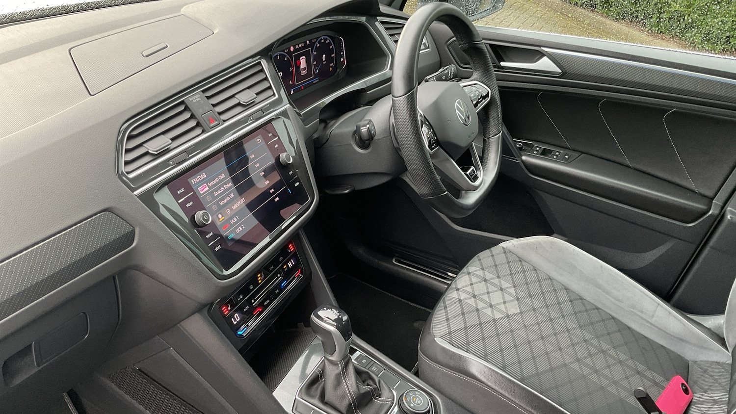 Used Volkswagen Tiguan 2021 for sale - 77997438: Photo 2