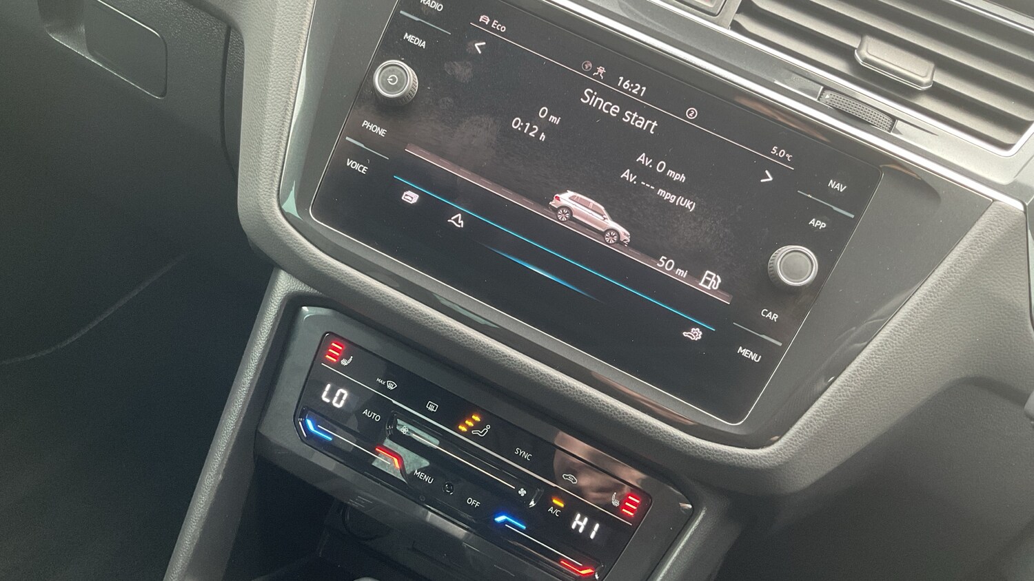 Used Volkswagen Tiguan 2021 for sale - 77997438: Photo 29