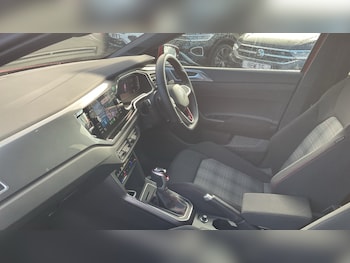 Used Volkswagen Polo 2024 for sale - 77567633: Photo