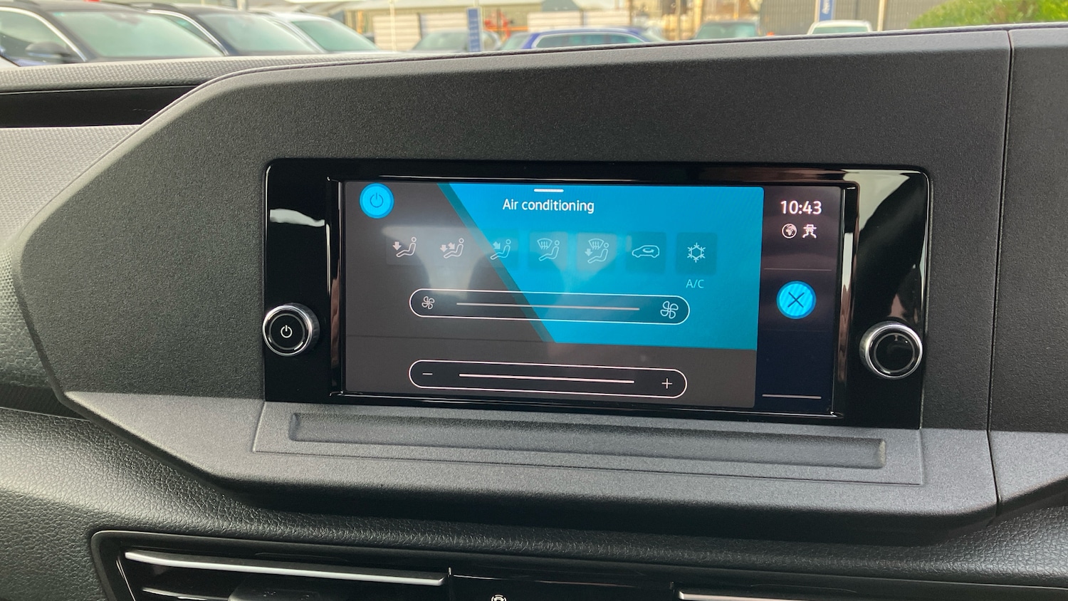 Used Volkswagen Caddy Maxi 2022 for sale - 76894388: Photo 13