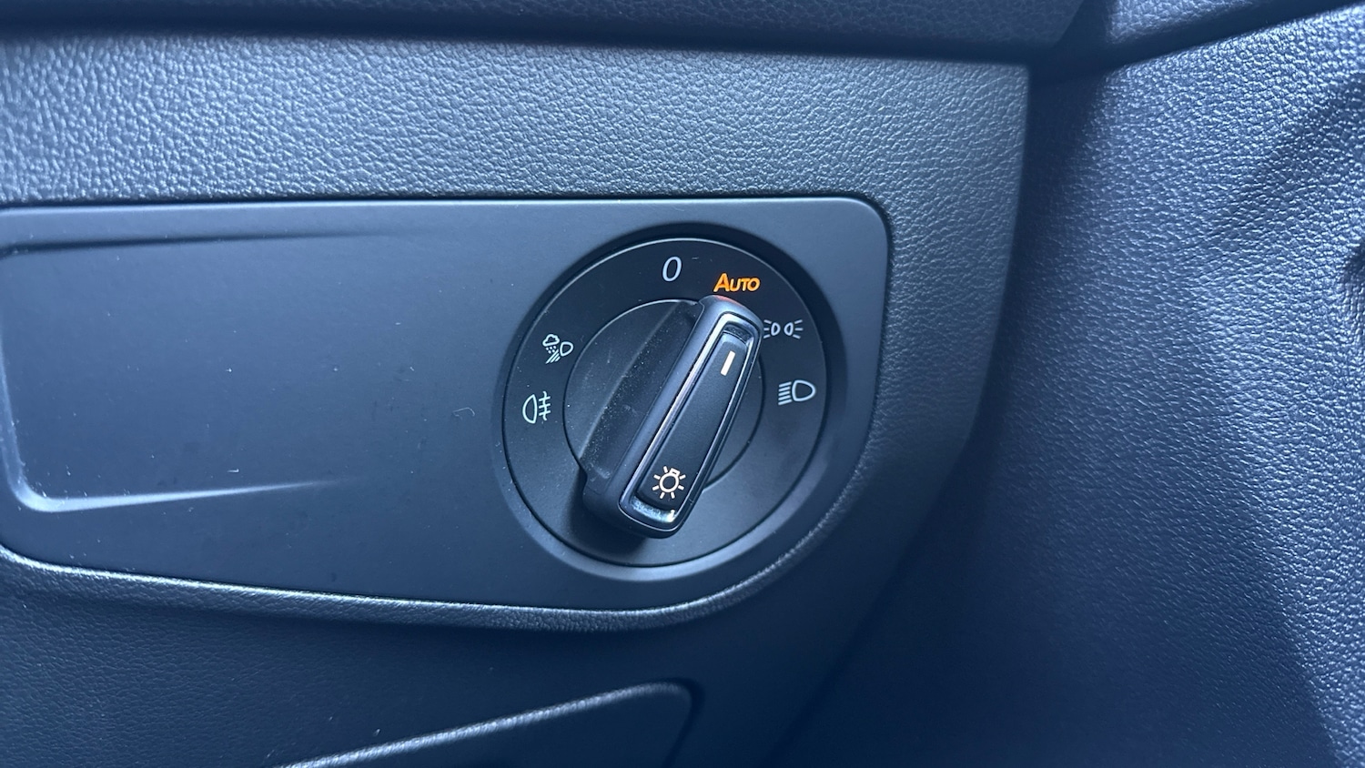 Used Volkswagen Tiguan 2021 for sale - 77282410: Photo 28