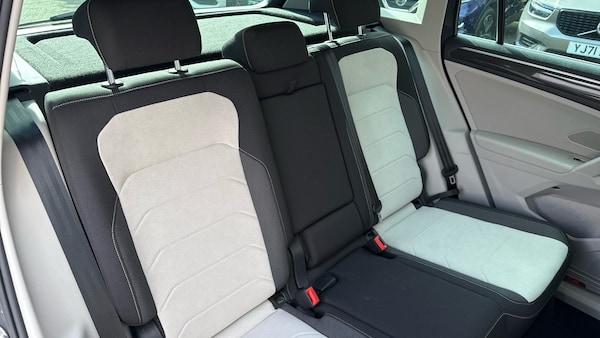 Used Volkswagen Tiguan 2022 for sale - 76143563: Photo 16