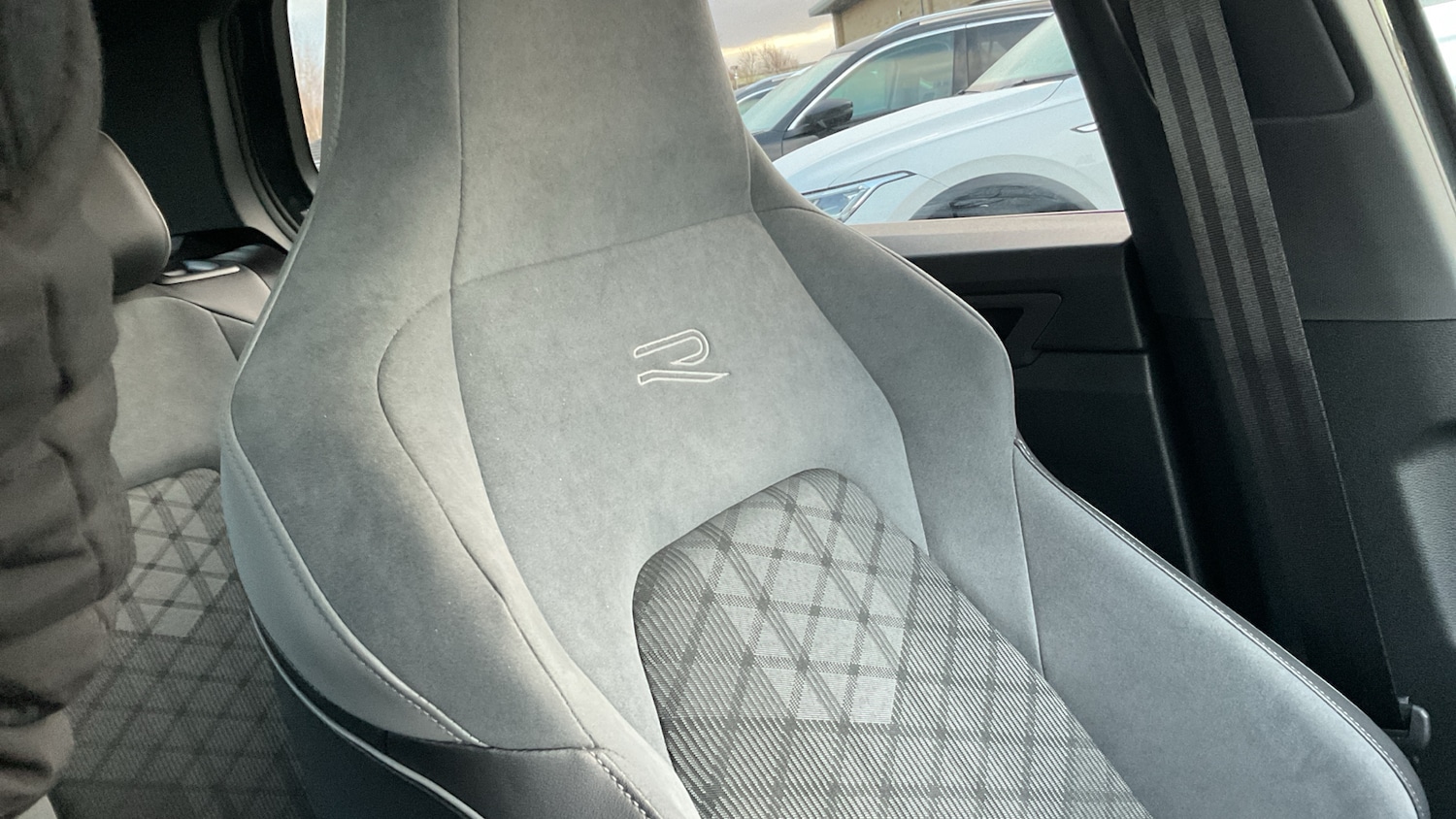 Used Volkswagen Golf 2022 for sale - 77044616: Photo 30