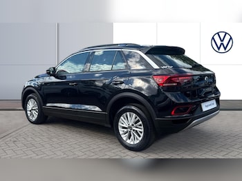 Used Volkswagen T-Roc 2022 for sale - 75567286: Photo