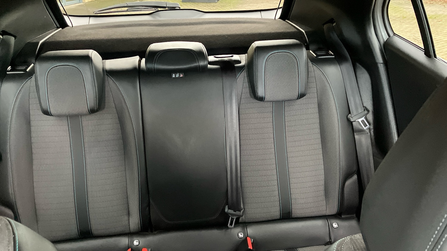 Used Peugeot 2008 2021 for sale - 76616372: Photo 15