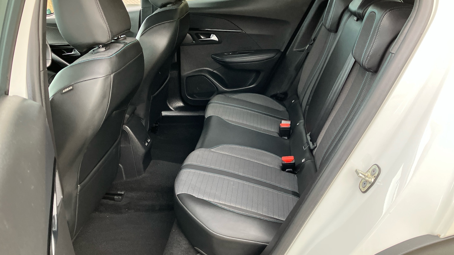 Used Peugeot 2008 2021 for sale - 76616372: Photo 16