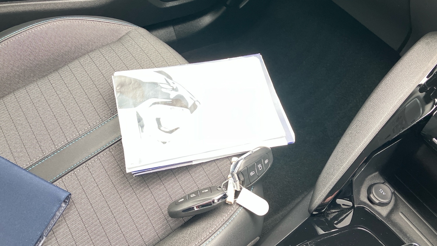 Used Peugeot 2008 2021 for sale - 76616372: Photo 19