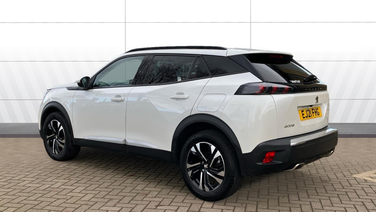 Used Peugeot 2008 2021 for sale - 76616372: Photo 2