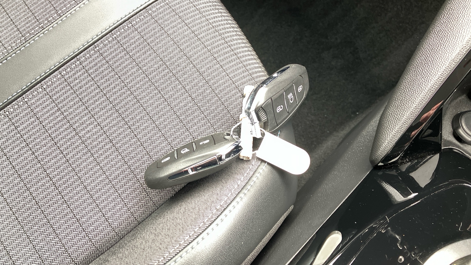 Used Peugeot 2008 2021 for sale - 76616372: Photo 20