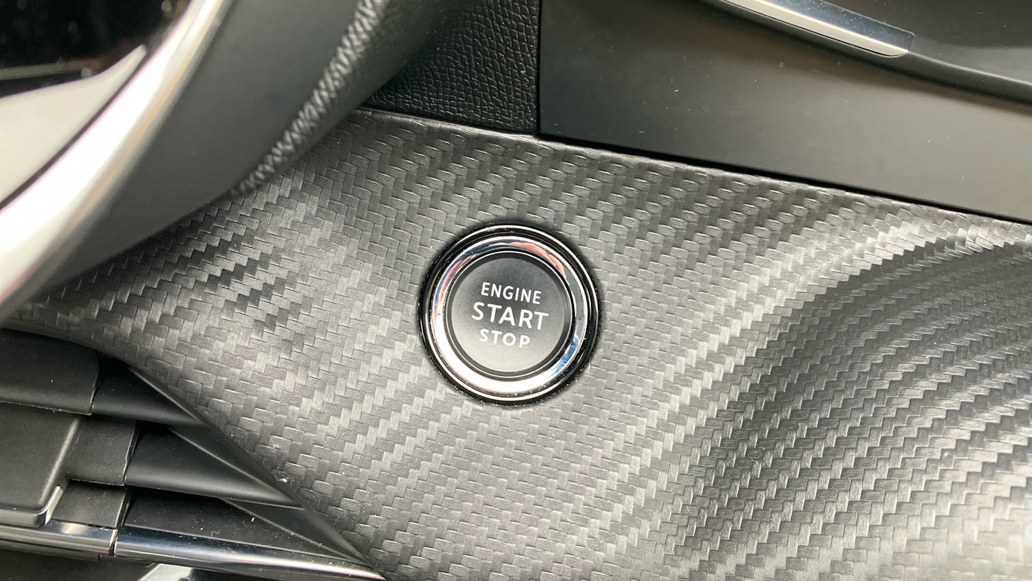 Used Peugeot 2008 2021 for sale - 76616372: Photo 27