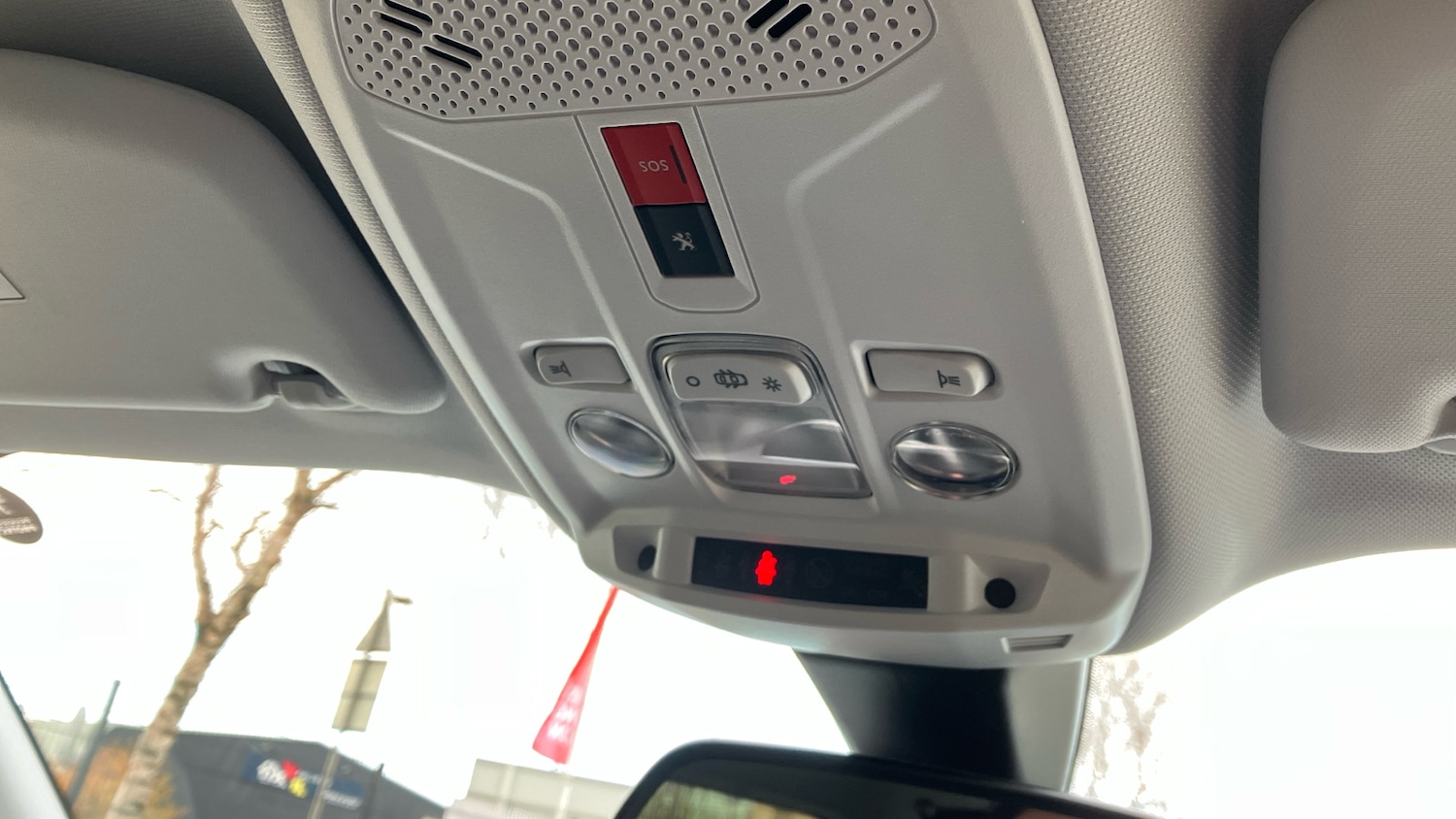 Used Peugeot 2008 2021 for sale - 76616372: Photo 30