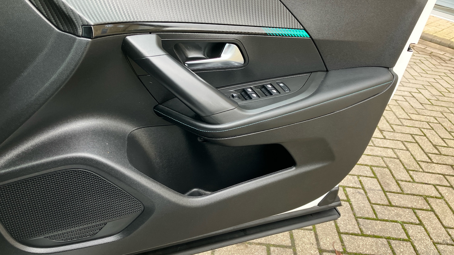 Used Peugeot 2008 2021 for sale - 76616372: Photo 32