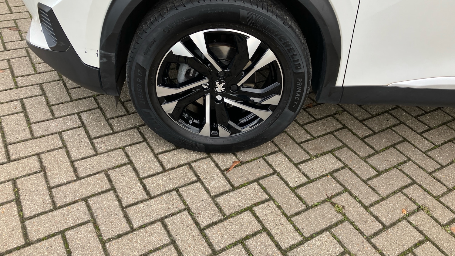 Used Peugeot 2008 2021 for sale - 76616372: Photo 38