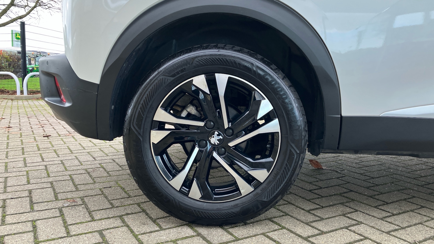 Used Peugeot 2008 2021 for sale - 76616372: Photo 7