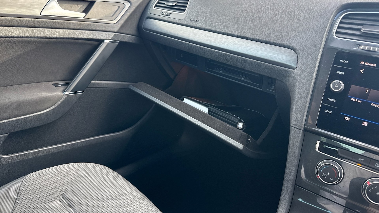 Vehicle 28